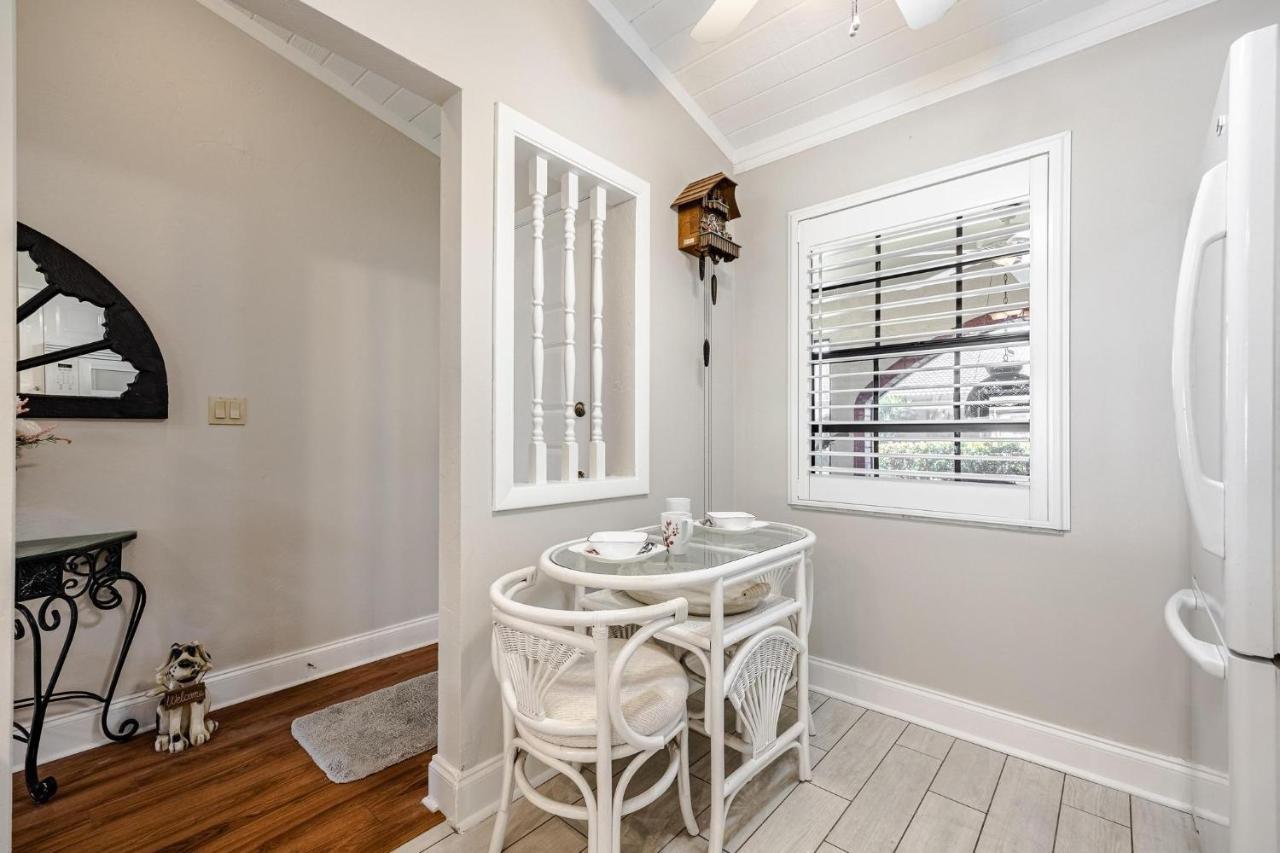Association, Tennis Courts And Pool, Sleeps 4 - Cinnamon Cove Cozy Condo Fort Myers Luaran gambar