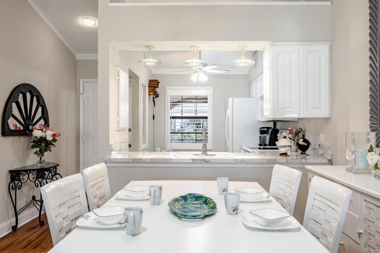 Association, Tennis Courts And Pool, Sleeps 4 - Cinnamon Cove Cozy Condo Fort Myers Luaran gambar